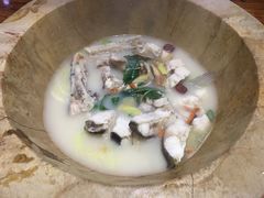 -滇香肴·云南菜蒸汽石锅鱼(云南北路店)