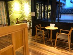 -猫的天空之城概念书店(杭州南宋御街店)