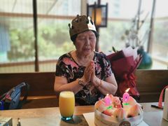 -海尔洲际酒店天下一品中餐厅