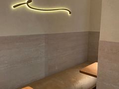 -VERIE BAKEHOUSE