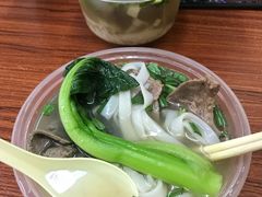 -牛师傅广式药膳牛骨汤美食(江南西店)