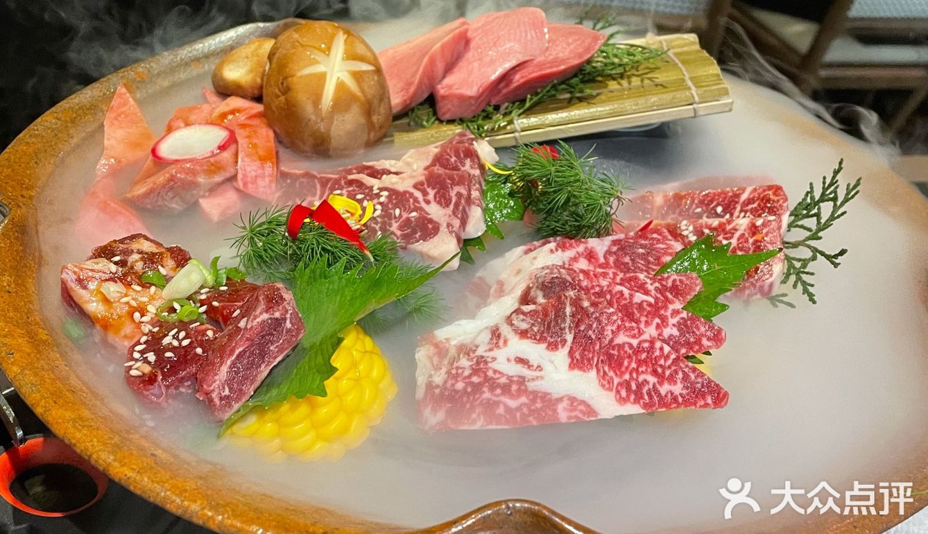 牛肉拼盘绝对是初次尝试的必点，几份牛舌统统尝试了一遍！