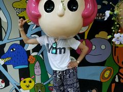 -莓园冰淇淋店
