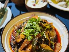 -伊带伊路新疆美食府(呼家楼店)