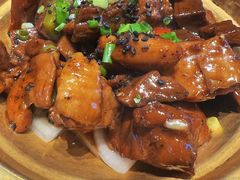 黑椒蘑菇鸡-梨花牛肉汤饭(仁恒伊势丹店)