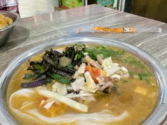 三鲜老友粉-老宾州南街酸粉店(民族大道店)