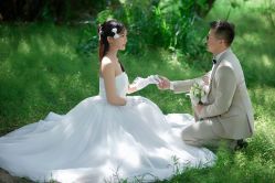 -麦田·婚纱摄影(天河新天地店)