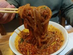 -万记麻辣烫国展总店