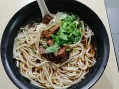 -李先生牛肉面大王(北京站售票厅餐厅)