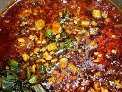 -肖肖酸萝卜鱼火锅(总店)