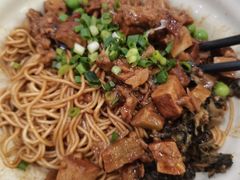 -佬钱湾仔(衣裳街店)