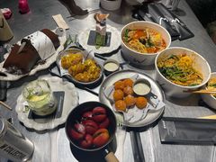 -W COLLECTIVE  DESSERT SHOP