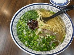 -陇兴楼兰州拉面(西安咸阳国际机场店)