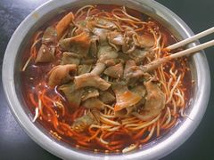 -薛记襄阳香辣牛肉面(平安路店)