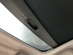 -天津波士信达奔驰4S店(卫津南路店)