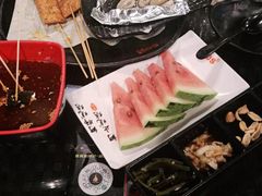 -何师烧烤Pro ·江湖川菜·小龙虾·精酿(太古里旗舰店)