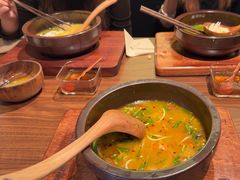 -良米山·云南野生菌过桥米线(上海首店)