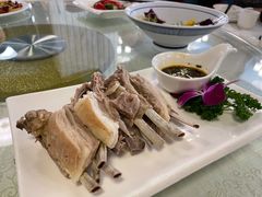 精品手扒羊排-那达慕蒙古风味酒楼