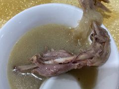 -红旗山庄(圭峰山店)