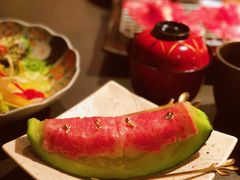 -铭牛烧肉·和牛海鲜自助(高新月牙湖店)