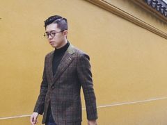 -吴志坚洋服店(贵都邻里中心店)