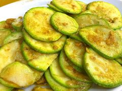 咸蛋黄炒小瓜-甜甜屋(解放中路店)