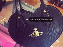 -Vivienne Westwood(上海来福士广场店)