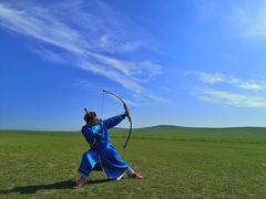 -额尔古纳黑山头绿野马帮骑马场