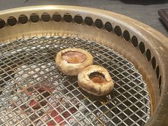 -铭牛烧肉·和牛海鲜自助(高新月牙湖店)