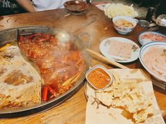 -萍姐火锅·公路夜市(武汉首店)