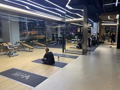 -威克健身游泳(万菱汇店)