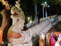 -东南亚风情赶摆街夜市