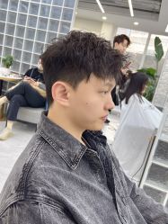 -赤道 Hair Salon