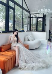 -纯色时光婚纱艺术馆WHITE