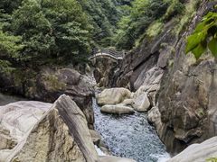 -鄣山大峡谷