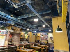 -两三事小郡肝串串香火锅(桂庙店)