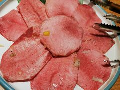 上等牛舌-炼火烤肉店