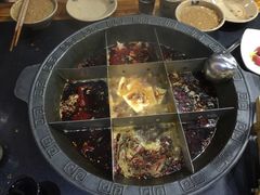 小辣九宫格-脸谱市井火锅(泺源大街店)