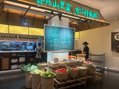 -壹湖两岸·鱼鲜山里菜(东江湖店)