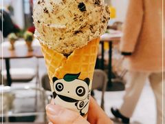 -Fridi Patisserie Cafe