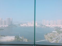 -荣誉国际酒店-云顶旋转餐厅