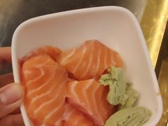 -钱小奴海鲜自助黑金店(杭州滨江龙湖店)