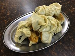 煎韭菜饺-巧心裹蒸(南方购物中心店)