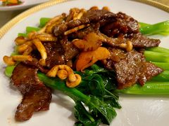 灵芝菇炒肥牛肉-唐阁(香港朗廷酒店)