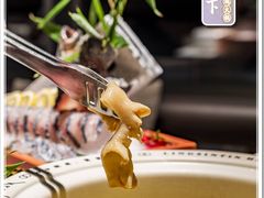 -领鲜天下·焗海鲜·花胶鸡(天目里店)