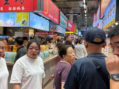 -中东大市场美食城
