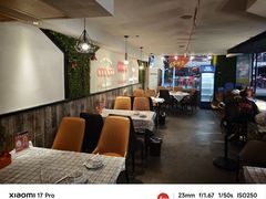 -顶峰夜宴·龙虾烧烤大排档(九江学院店)