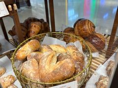 -CARINO BAKERY&CAFE(人广来福士店)