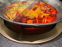 -湊湊火锅·茶憩(打浦桥日月光店)