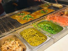自助取餐区-八一好吃街·高品美食广场